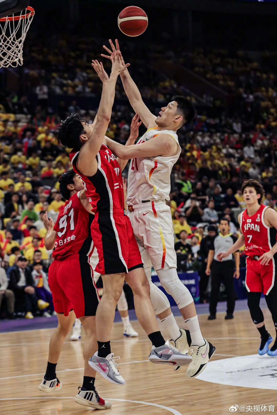 FIBA三篮世界杯：中国男队战胜加拿大队收获第二场胜利的简单介绍