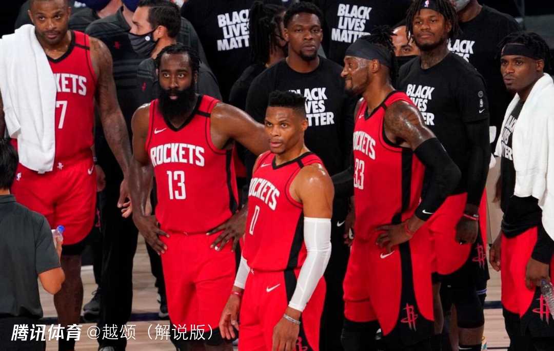 关键比赛中，冰川之巅战术得当压制对手，成为当日焦点