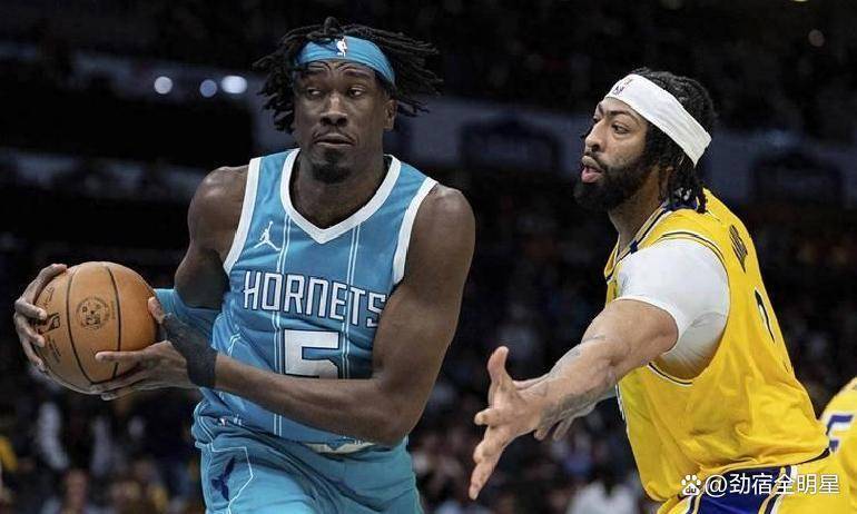关于NBA选秀大会：夏洛特黄蜂和菲尼克斯太阳达成交易的信息